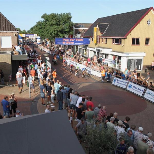 37e Profronde van Surhuisterveen 2018 - profs (foto's Edo Werkman) | Wielrennen Surhuisterveen