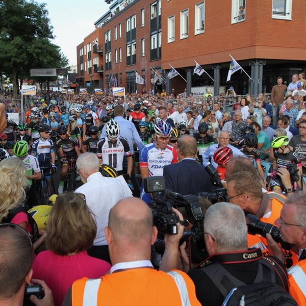 37e Profronde van Surhuisterveen 2018 - profs (foto's Edo Werkman) | Wielrennen Surhuisterveen