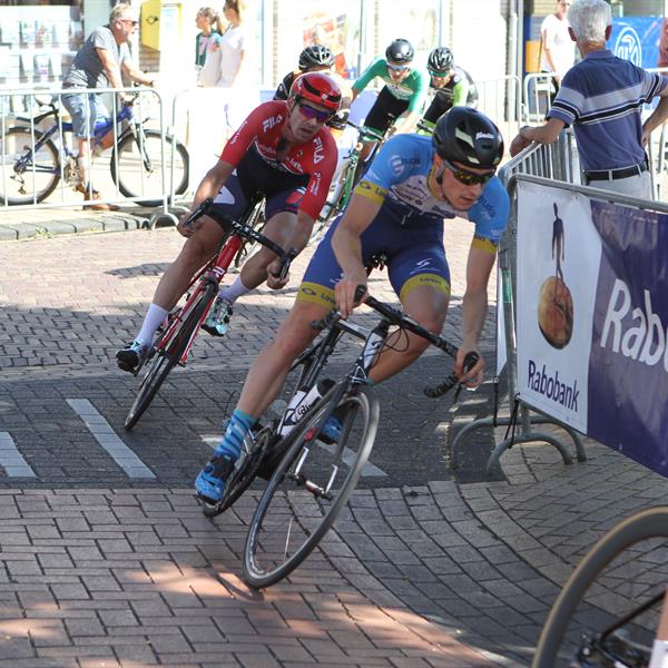 37e Profronde van Surhuisterveen 2018 - elite (foto's Edo Werkman) | Wielrennen Surhuisterveen