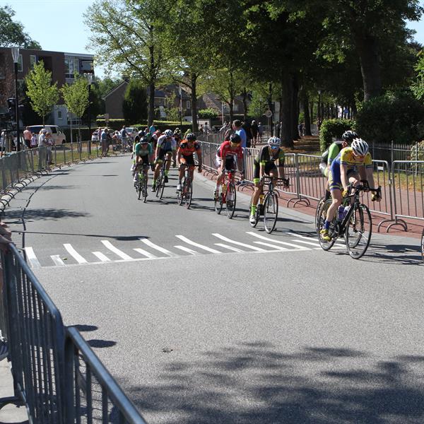 37e Profronde van Surhuisterveen 2018 - elite (foto's Edo Werkman) | Wielrennen Surhuisterveen