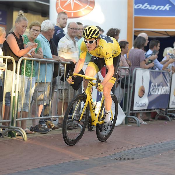 37e Profronde van Surhuisterveen 2018 (profs 2) - (foto's Martin de Jong) | Wielrennen Surhuisterveen