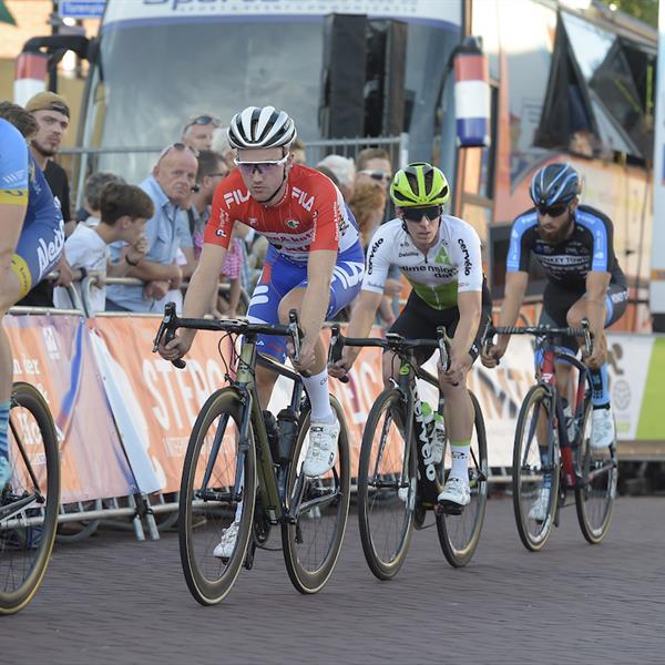37e Profronde van Surhuisterveen 2018 (profs 2) - (foto's Martin de Jong) | Wielrennen Surhuisterveen