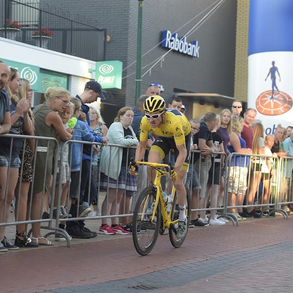 37e Profronde van Surhuisterveen 2018 (profs 2) - (foto's Martin de Jong) | Wielrennen Surhuisterveen