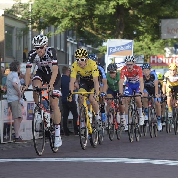 37e Profronde van Surhuisterveen 2018 (profs 2) - (foto's Martin de Jong) | Wielrennen Surhuisterveen