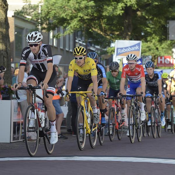 37e Profronde van Surhuisterveen 2018 (profs 2) - (foto's Martin de Jong) | Wielrennen Surhuisterveen