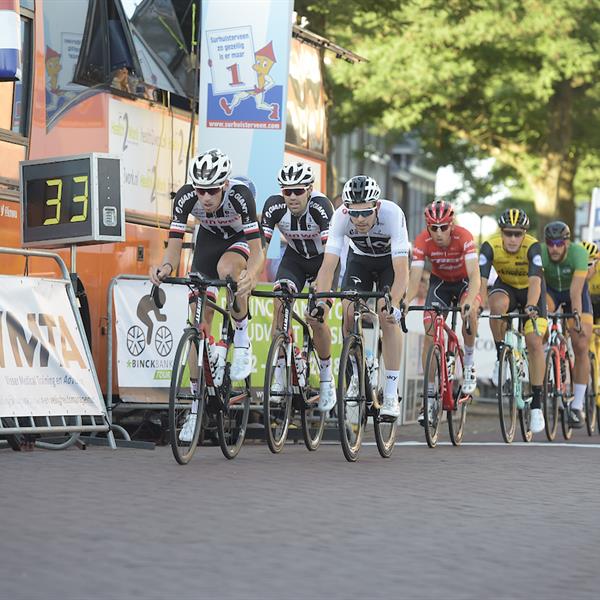 37e Profronde van Surhuisterveen 2018 (profs 2) - (foto's Martin de Jong) | Wielrennen Surhuisterveen