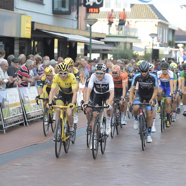 37e Profronde van Surhuisterveen 2018 (profs 2) - (foto's Martin de Jong) | Wielrennen Surhuisterveen