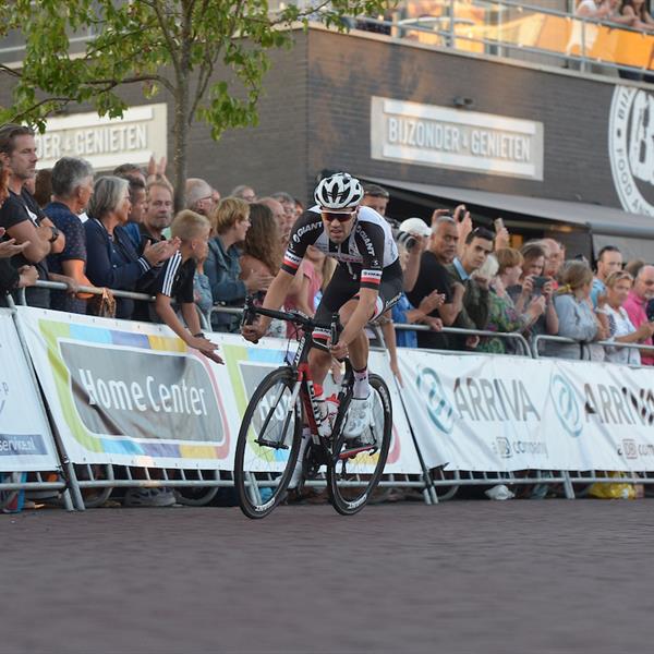 37e Profronde van Surhuisterveen 2018 (profs 2) - (foto's Martin de Jong) | Wielrennen Surhuisterveen