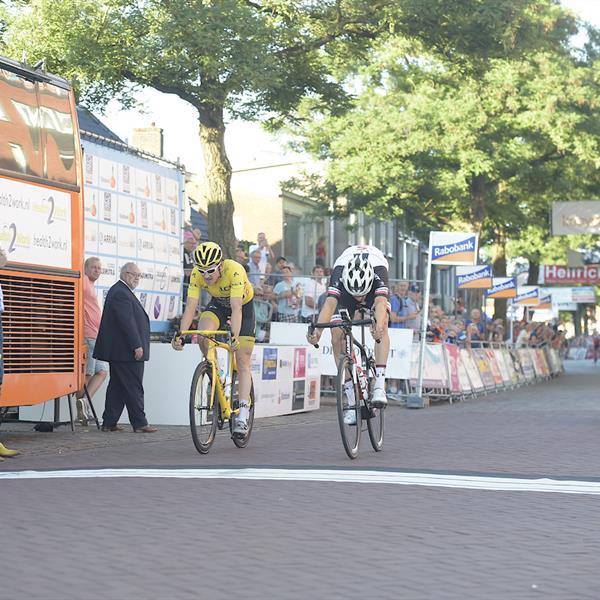 37e Profronde van Surhuisterveen 2018 (profs 2) - (foto's Martin de Jong) | Wielrennen Surhuisterveen