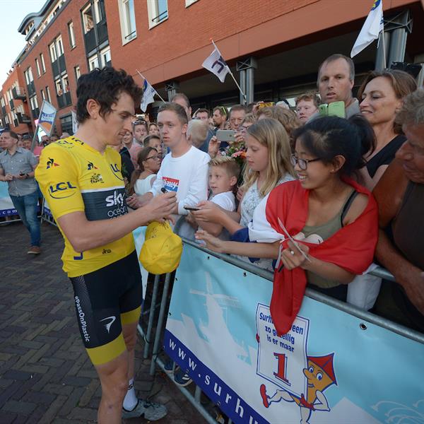 37e Profronde van Surhuisterveen 2018 (profs 2) - (foto's Martin de Jong) | Wielrennen Surhuisterveen