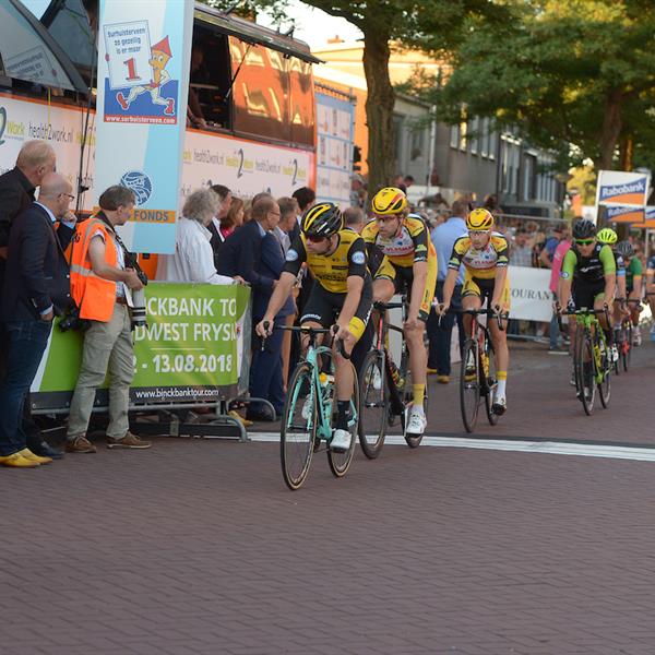 37e Profronde van Surhuisterveen 2018 (profs 2) - (foto's Martin de Jong) | Wielrennen Surhuisterveen