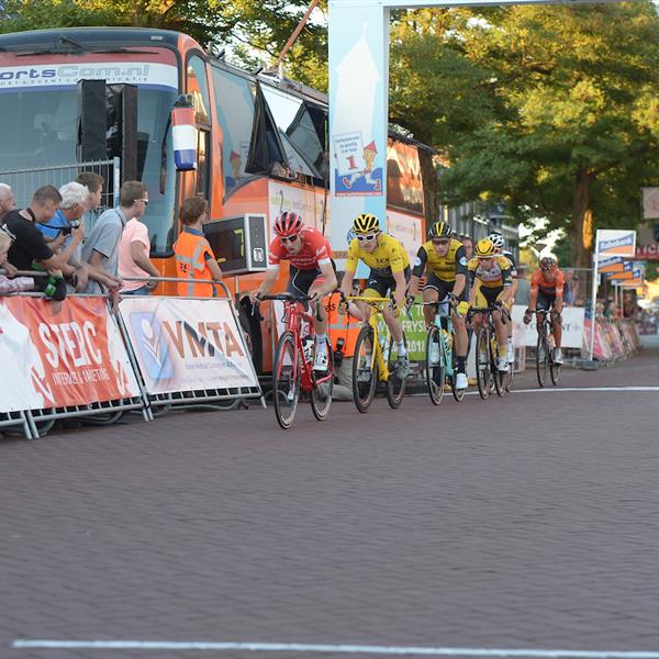 37e Profronde van Surhuisterveen 2018 (profs 2) - (foto's Martin de Jong) | Wielrennen Surhuisterveen