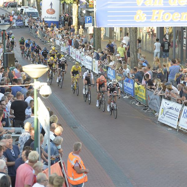 37e Profronde van Surhuisterveen 2018 (profs 2) - (foto's Martin de Jong) | Wielrennen Surhuisterveen