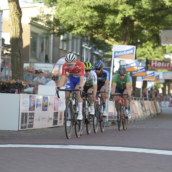37e Profronde van Surhuisterveen 2018 (profs 2) - (foto's Martin de Jong) | Wielrennen Surhuisterveen