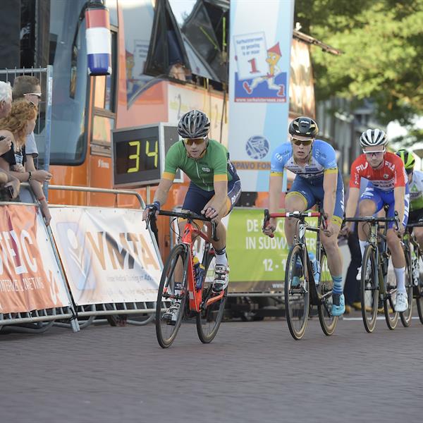 37e Profronde van Surhuisterveen 2018 (profs 2) - (foto's Martin de Jong) | Wielrennen Surhuisterveen