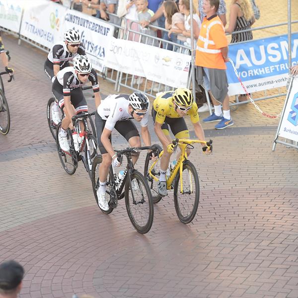 37e Profronde van Surhuisterveen 2018 (profs 2) - (foto's Martin de Jong) | Wielrennen Surhuisterveen