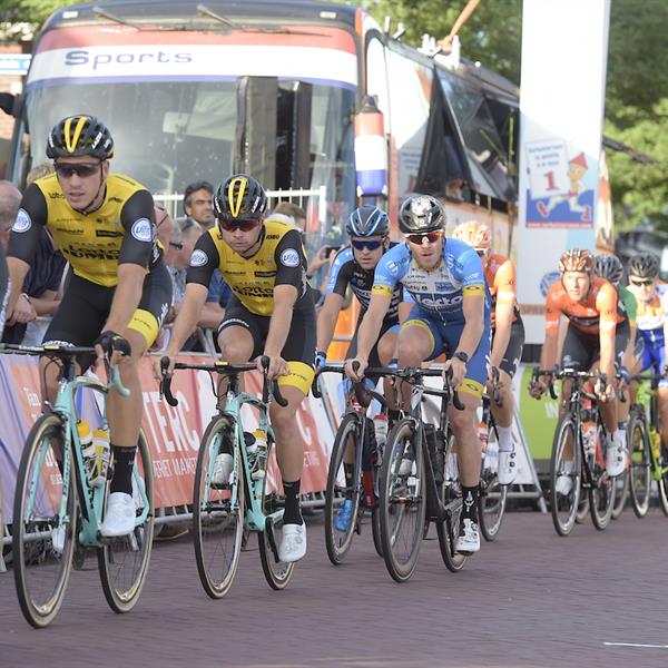 37e Profronde van Surhuisterveen 2018 (profs 2) - (foto's Martin de Jong) | Wielrennen Surhuisterveen