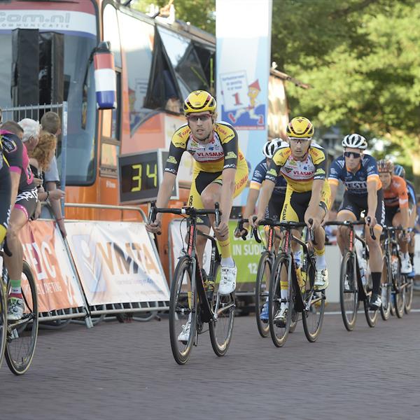 37e Profronde van Surhuisterveen 2018 (profs 2) - (foto's Martin de Jong) | Wielrennen Surhuisterveen