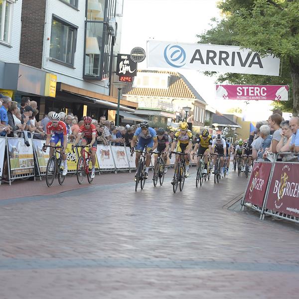 37e Profronde van Surhuisterveen 2018 (profs 2) - (foto's Martin de Jong) | Wielrennen Surhuisterveen
