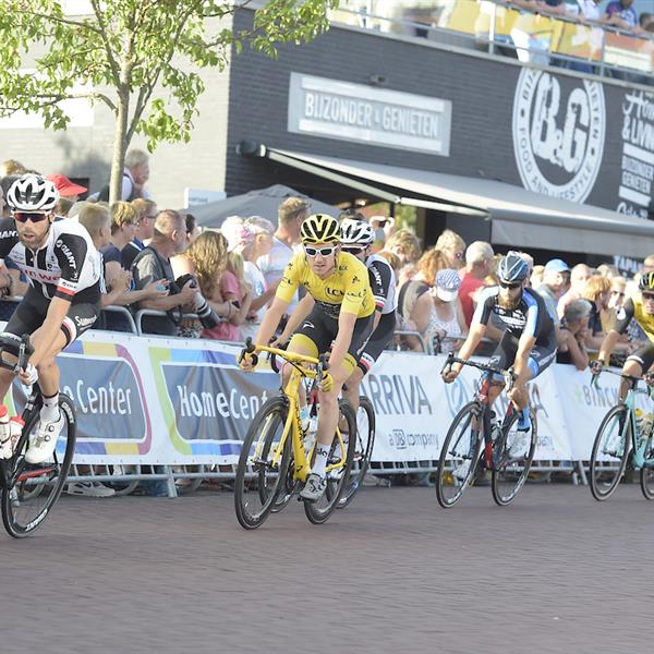 37e Profronde van Surhuisterveen 2018 (profs 2) - (foto's Martin de Jong) | Wielrennen Surhuisterveen