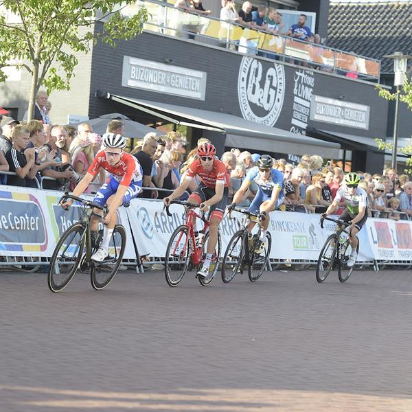 37e Profronde van Surhuisterveen 2018 (profs 2) - (foto's Martin de Jong) | Wielrennen Surhuisterveen