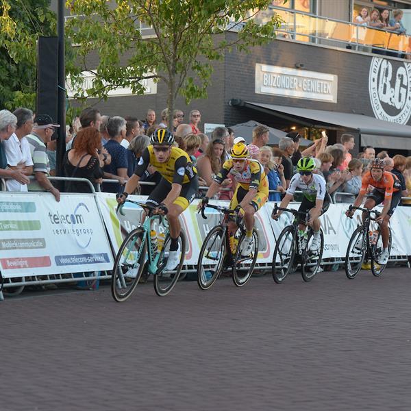 37e Profronde van Surhuisterveen 2018 (profs 2) - (foto's Martin de Jong) | Wielrennen Surhuisterveen