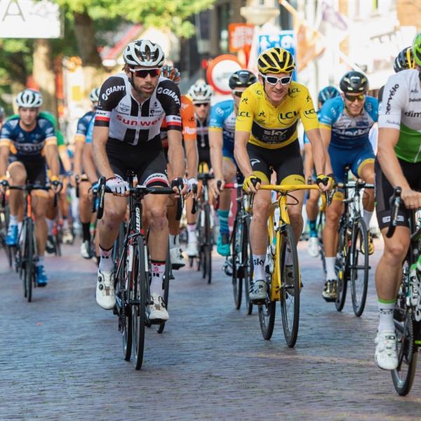 37e Profronde van Surhuisterveen 2018 (foto's Andre Weening) | Wielrennen Surhuisterveen