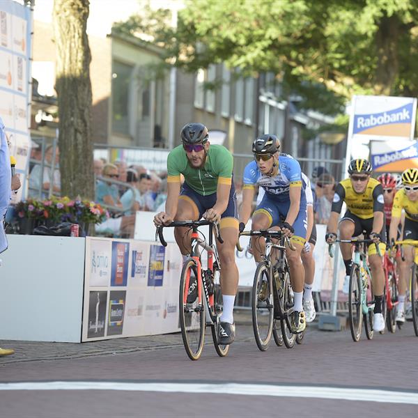 37e Profronde van Surhuisterveen 2018 - (foto's Martin de Jong) | Wielrennen Surhuisterveen