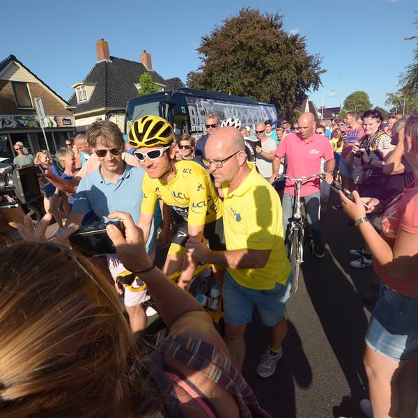 37e Profronde van Surhuisterveen 2018 - (foto's Martin de Jong) | Wielrennen Surhuisterveen