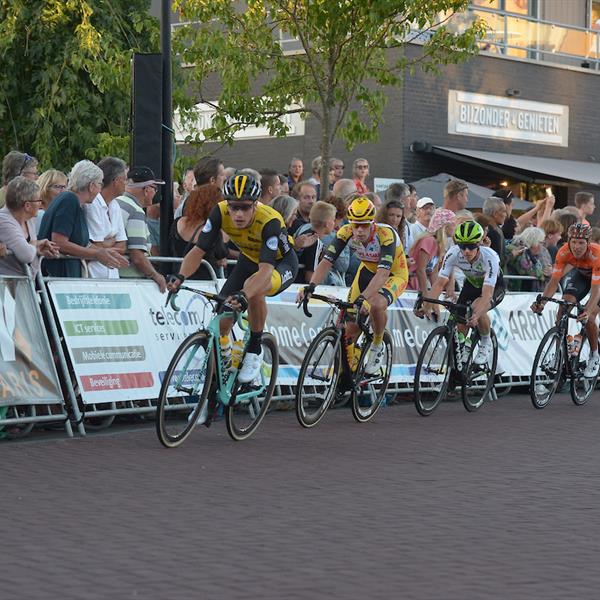 37e Profronde van Surhuisterveen 2018 - (foto's Martin de Jong) | Wielrennen Surhuisterveen