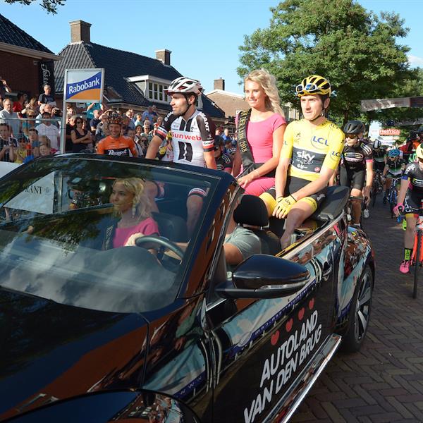 37e Profronde van Surhuisterveen 2018 - (foto's Martin de Jong) | Wielrennen Surhuisterveen