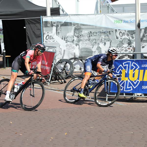 38e profronde van Surhuisterveen 2019 - Dames (Edo Werkman) | Wielrennen Surhuisterveen