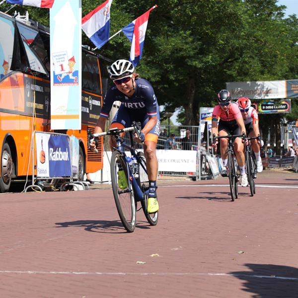 38e profronde van Surhuisterveen 2019 - Dames (Edo Werkman) | Wielrennen Surhuisterveen