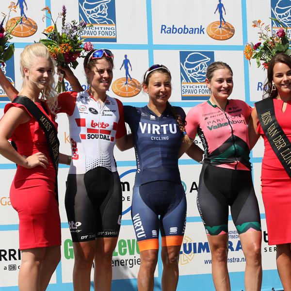 38e profronde van Surhuisterveen 2019 - Dames (Edo Werkman) | Wielrennen Surhuisterveen