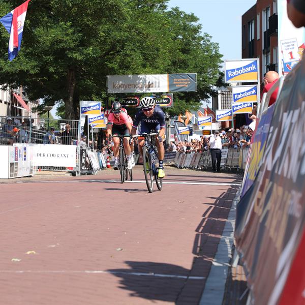 38e profronde van Surhuisterveen 2019 - Dames (Edo Werkman) | Wielrennen Surhuisterveen
