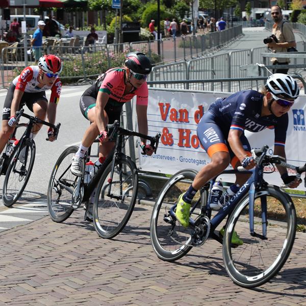 38e profronde van Surhuisterveen 2019 - Dames (Edo Werkman) | Wielrennen Surhuisterveen