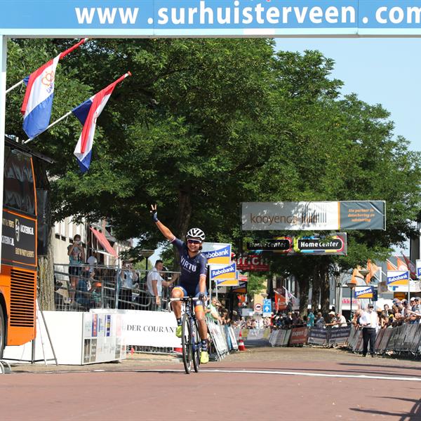 38e profronde van Surhuisterveen 2019 - Dames (Edo Werkman) | Wielrennen Surhuisterveen