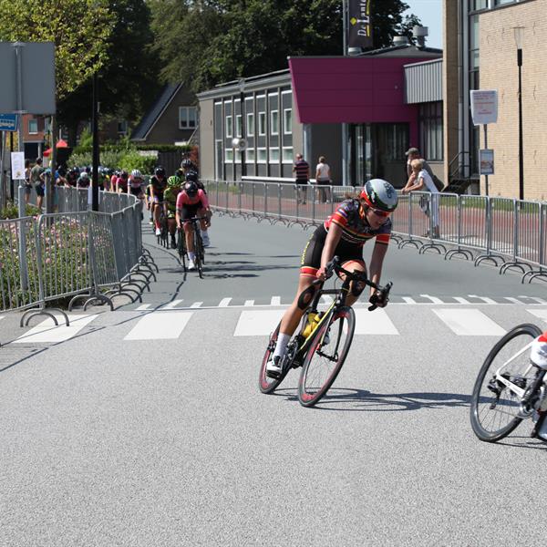 38e profronde van Surhuisterveen 2019 - Dames (Edo Werkman) | Wielrennen Surhuisterveen