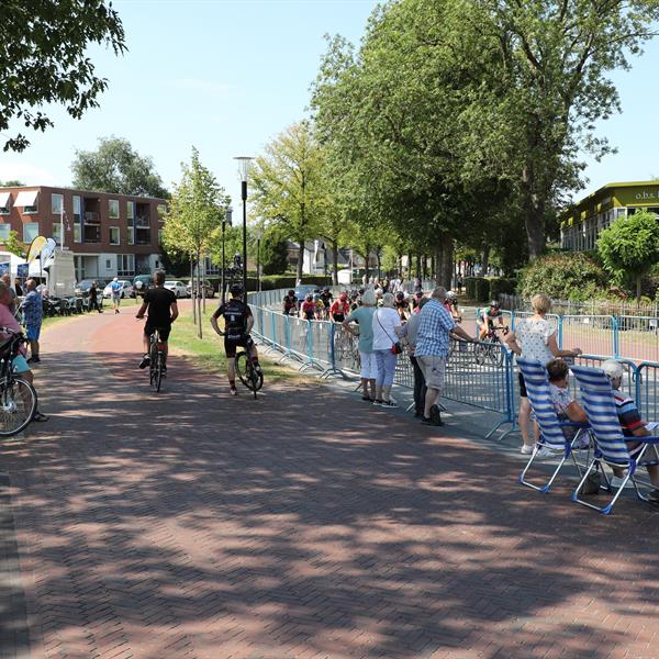 38e profronde van Surhuisterveen 2019 - Dames (Edo Werkman) | Wielrennen Surhuisterveen