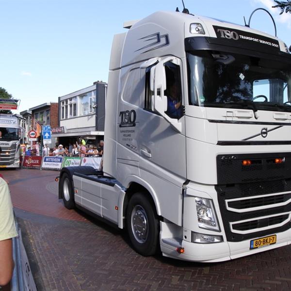 Reclamekaravaan 2018 | Wielrennen Surhuisterveen