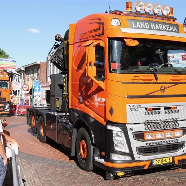 Reclamekaravaan 2018 | Wielrennen Surhuisterveen