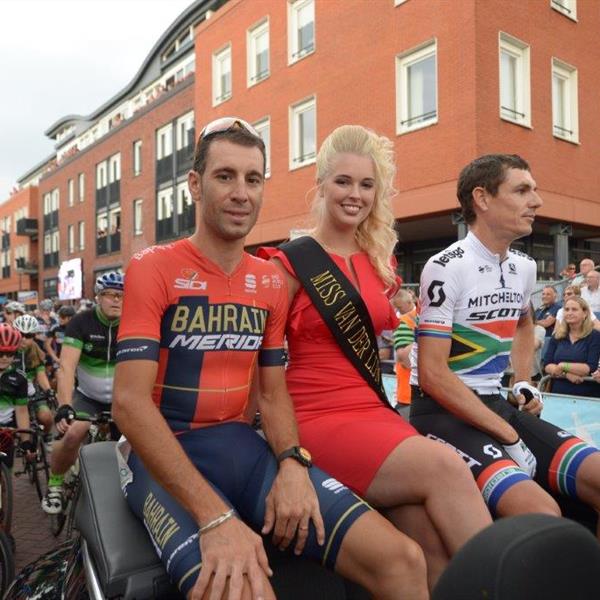 38e Profronde van Surhuisterveen 2019 - (Martin de Jong) | Wielrennen Surhuisterveen