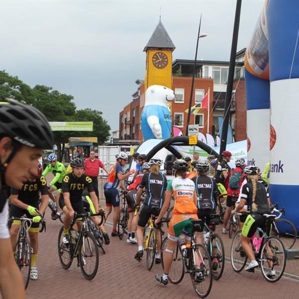 12e Pieter Weening Classic 2017 (foto's Edo Werkman) | Wielrennen Surhuisterveen