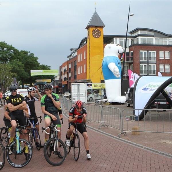 12e Pieter Weening Classic 2017 (foto's Edo Werkman) | Wielrennen Surhuisterveen