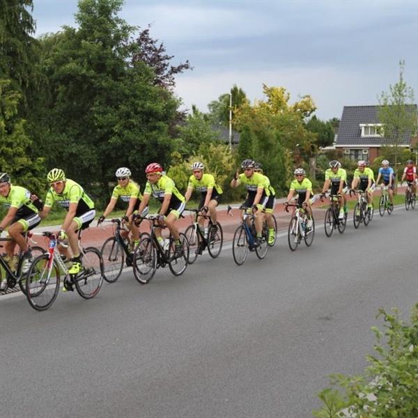 12e Pieter Weening Classic 2017 (foto's Edo Werkman) | Wielrennen Surhuisterveen