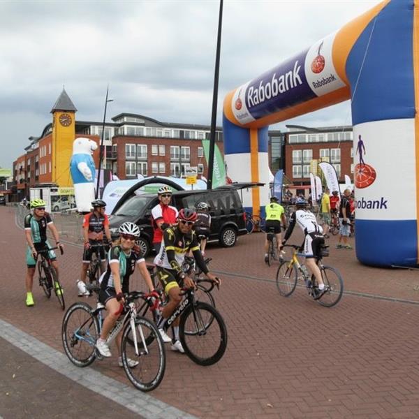 12e Pieter Weening Classic 2017 (foto's Edo Werkman) | Wielrennen Surhuisterveen