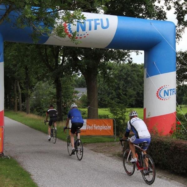 12e Pieter Weening Classic 2017 (foto's Edo Werkman) | Wielrennen Surhuisterveen