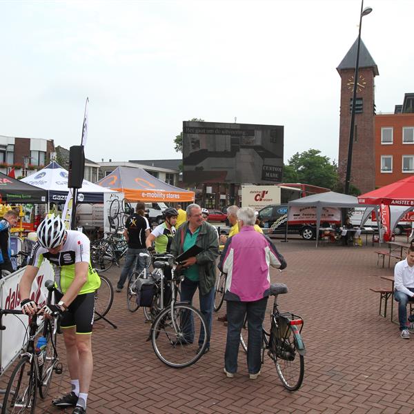 10e Pieter Weening Classic 2015 | Wielrennen Surhuisterveen