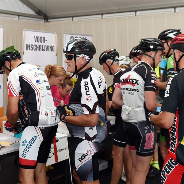 11e Pieter Weening Classic 2016 (album 1) | Wielrennen Surhuisterveen