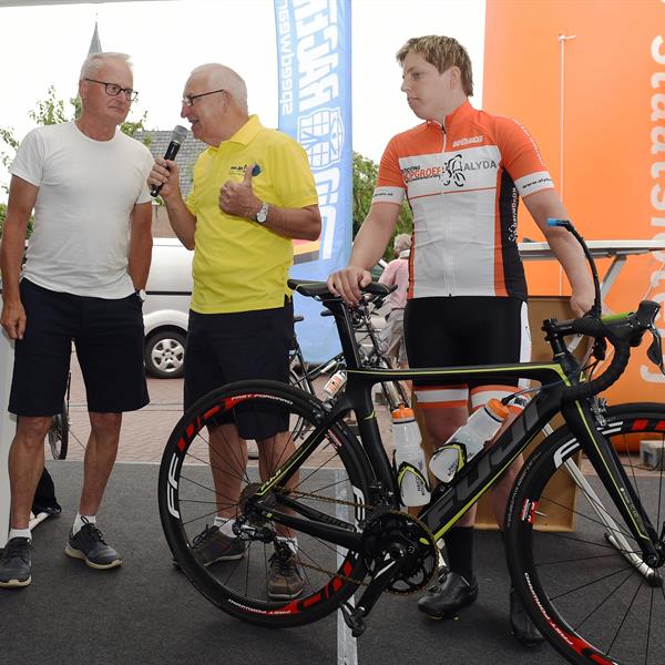 11e Pieter Weening Classic 2016 (album 1) | Wielrennen Surhuisterveen